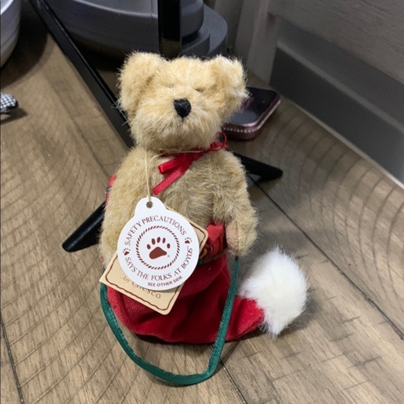 Boyds Bears Tan and Red Plush Bear - Picture 1 of 7